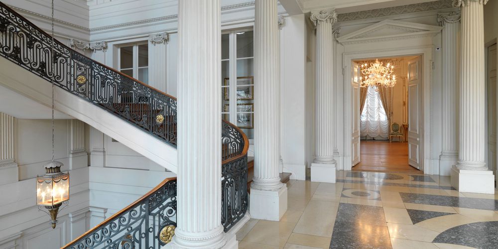 BS – Zwischen Steinenberg und Aeschenplatz. Edler Klassizismus