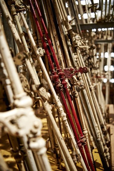 Espagnoletten Bauteillager