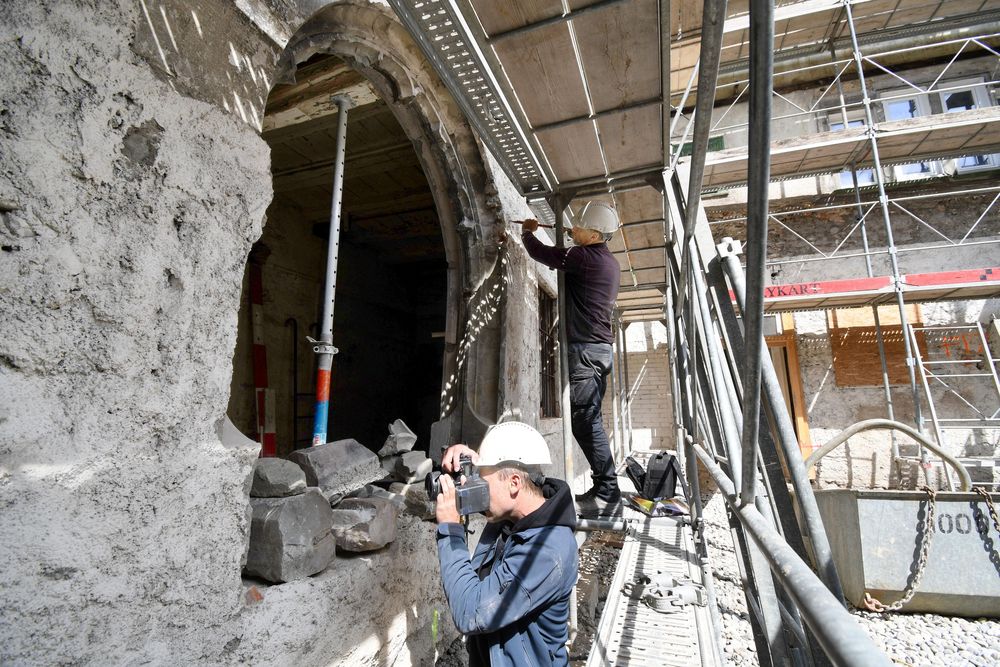 Innenhof und ehemaliger Kreuzgang im Stadthausgeviert