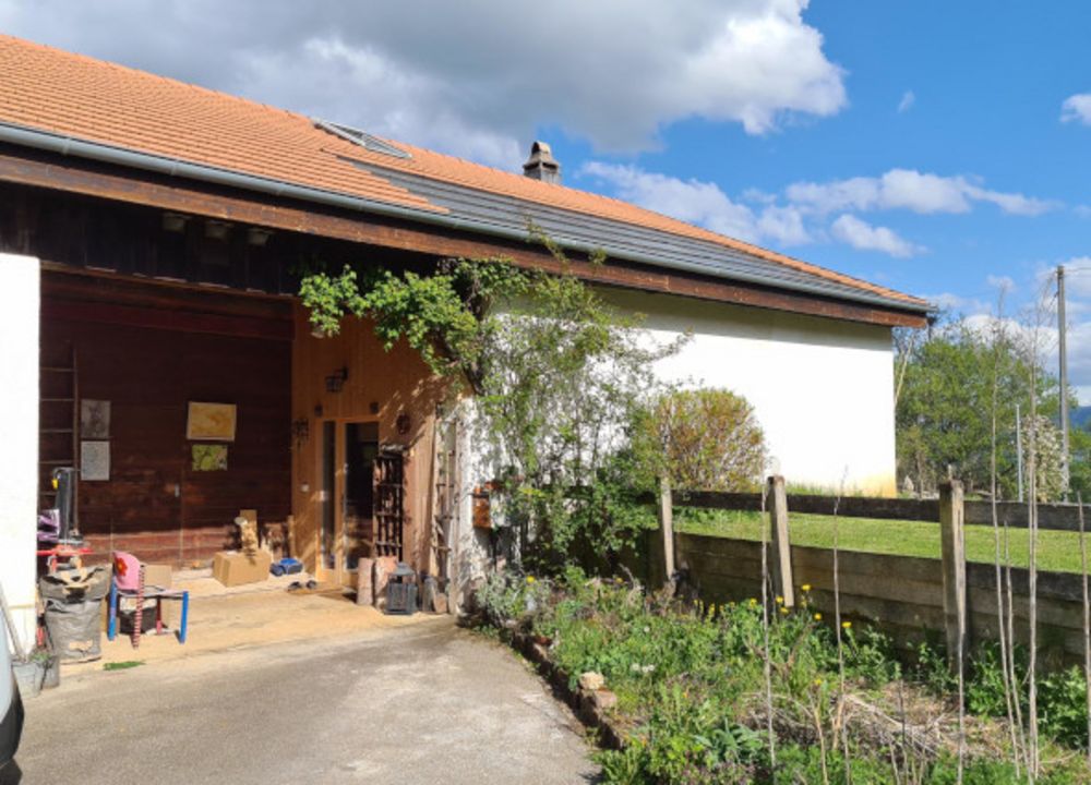 Ferme éco-rénovée à Séprais
