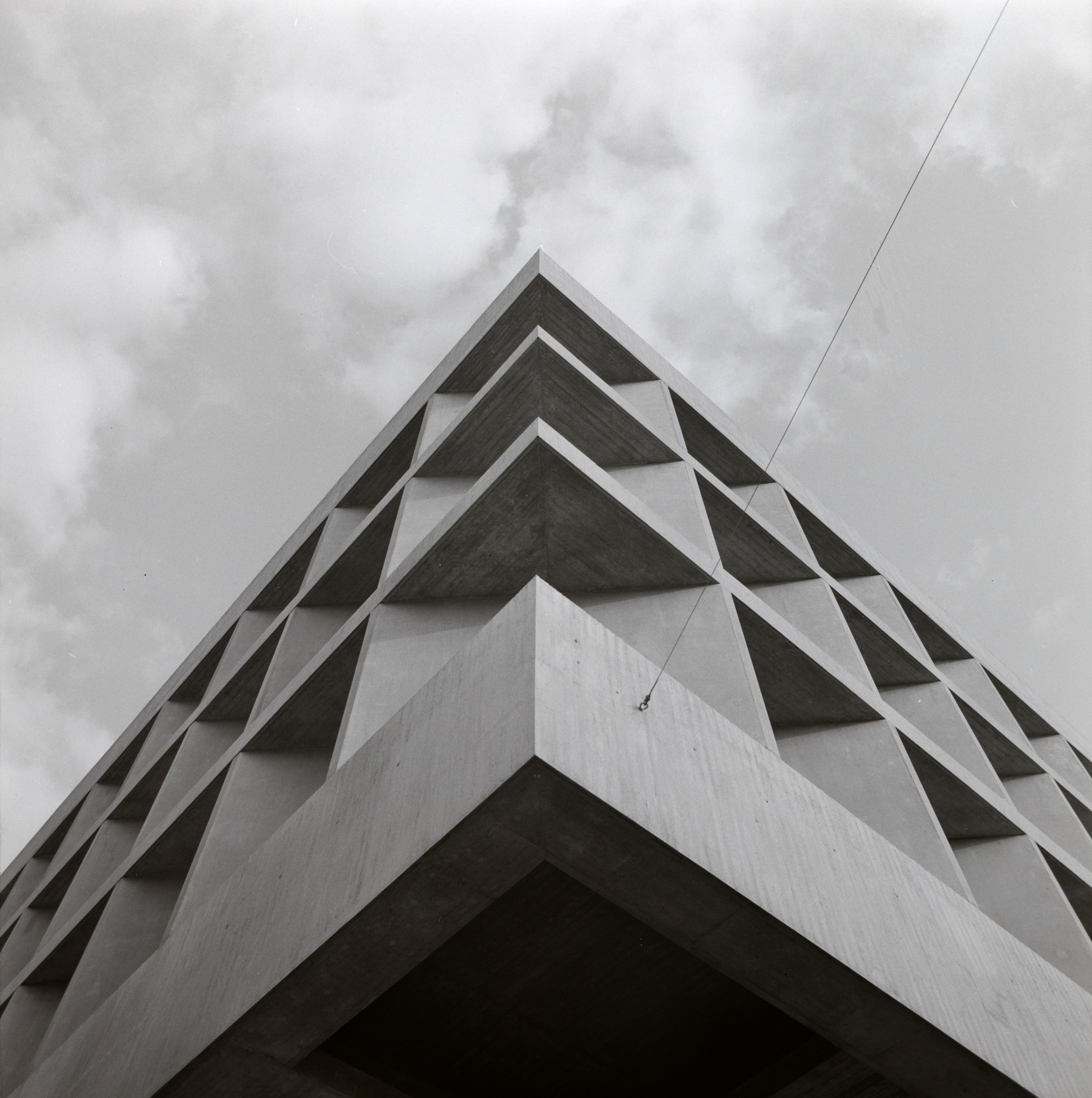 UNI II Genève, 1974