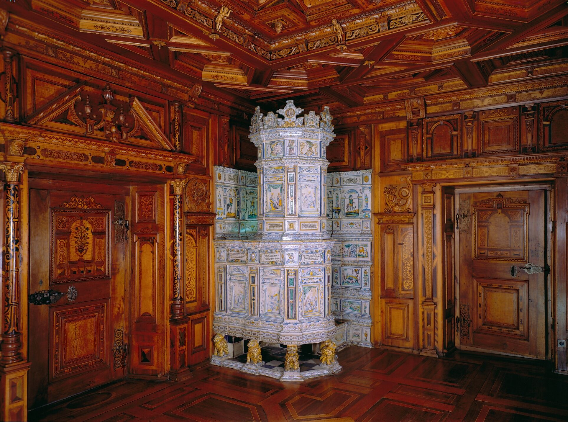 Prunkraum im Freulerpalast