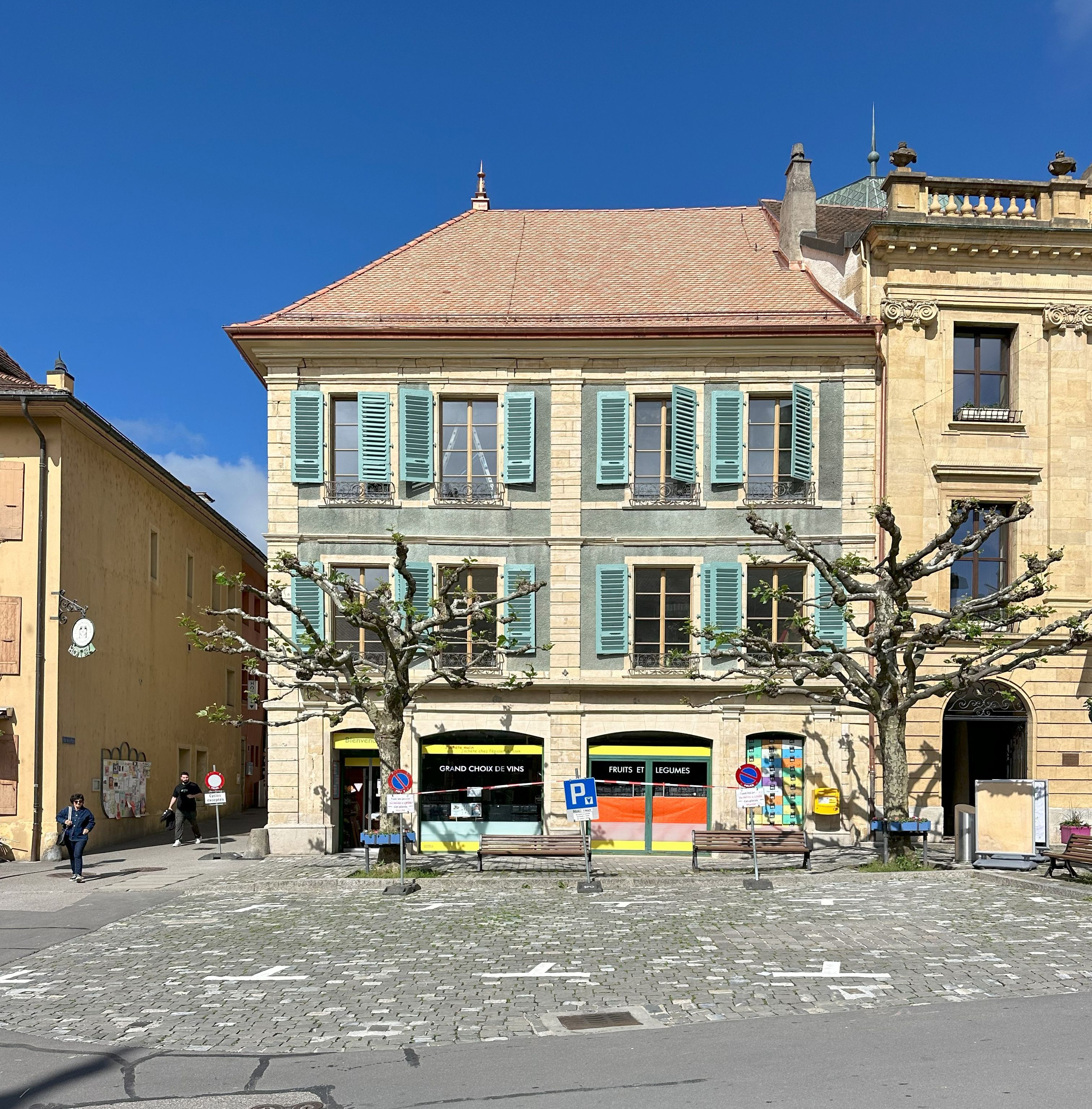 orbe hôtel de ville place du marché lardieri